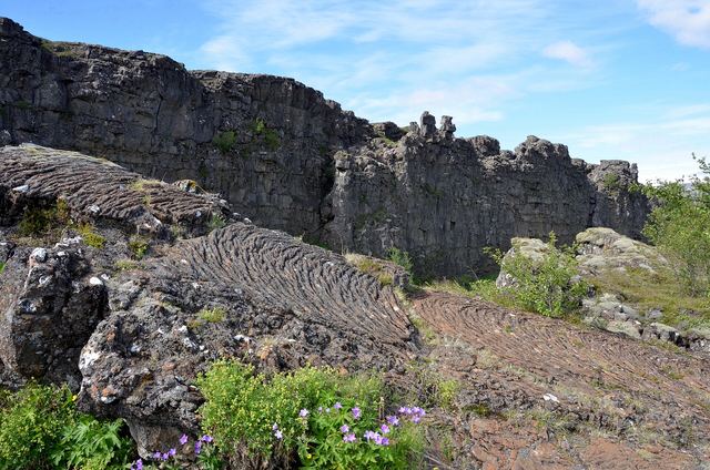 Almannagjá gorge in Þingvellir National Park, Iceland
